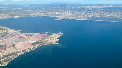 Pollution dans l’Etang de Berre après l’incendie sur le site de Spur