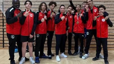 La Team Colas Istres Boxing Club au complet après