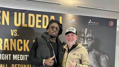 John Mendy et son coach, Claude Faur, également organisateur de l’Open Boxing Day.